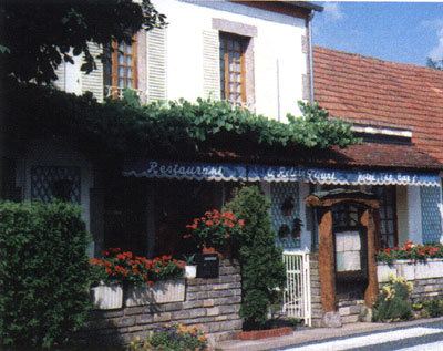 Le relais fleuri.